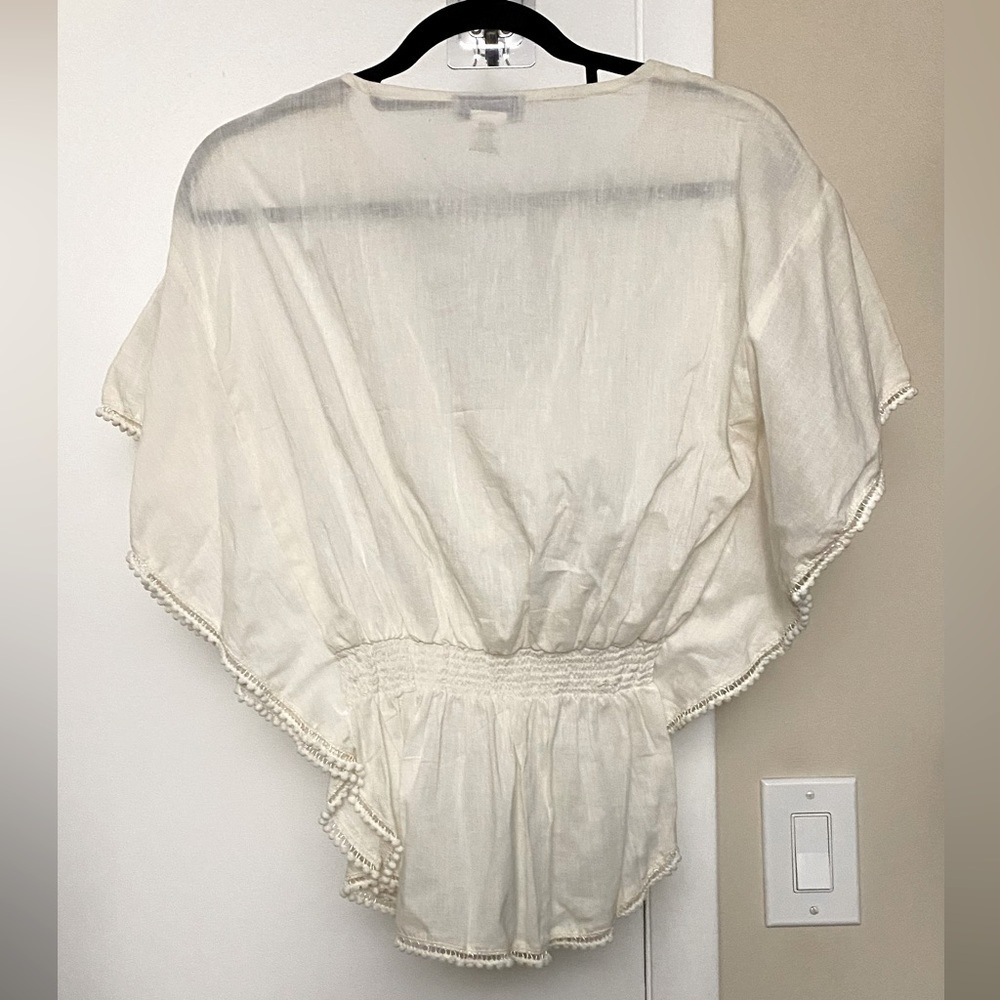 NWT Retro Ivory Wing Sleeve Cotton Top Size Small - Picture 2 of 6